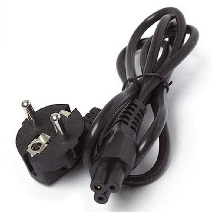 Cable de Alimentacion Red-  Tipo Trébol - 1.5 Metros — Dayma VM790